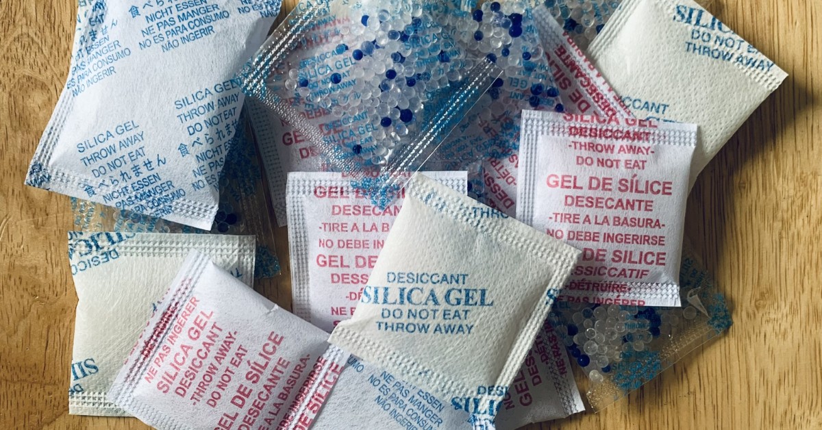  Tại sao cần sử dụng silica gel cho thiết bị điện tử